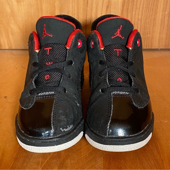 Kids 9 Jordan Dub Zero Mid Athletic Shoes Black Red SEF0860 - Picture 2 of 9